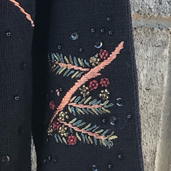 TIARA INTERNATIONAL Xmas Cardigan Cardinal Sweater - Picture 7 of 13